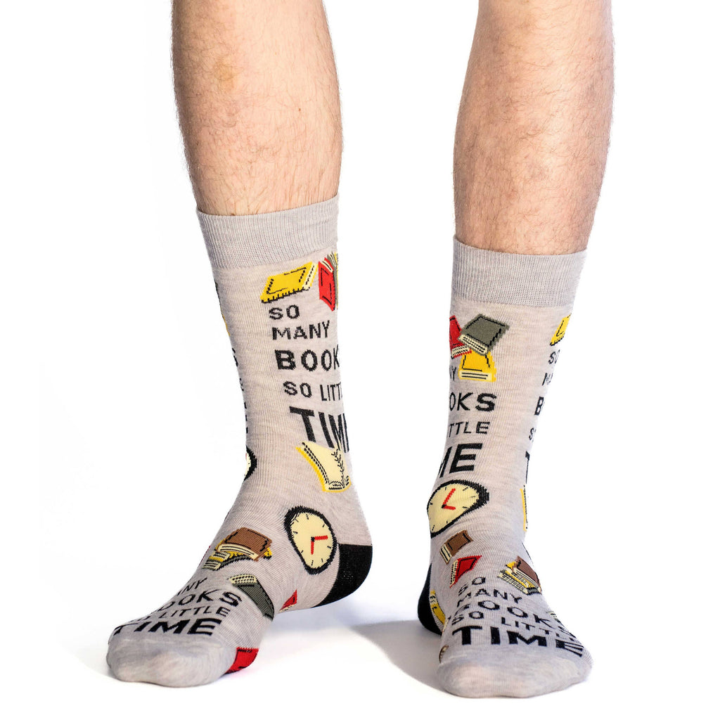So Many Books So Little Time Socks: Shoe Size 7-12