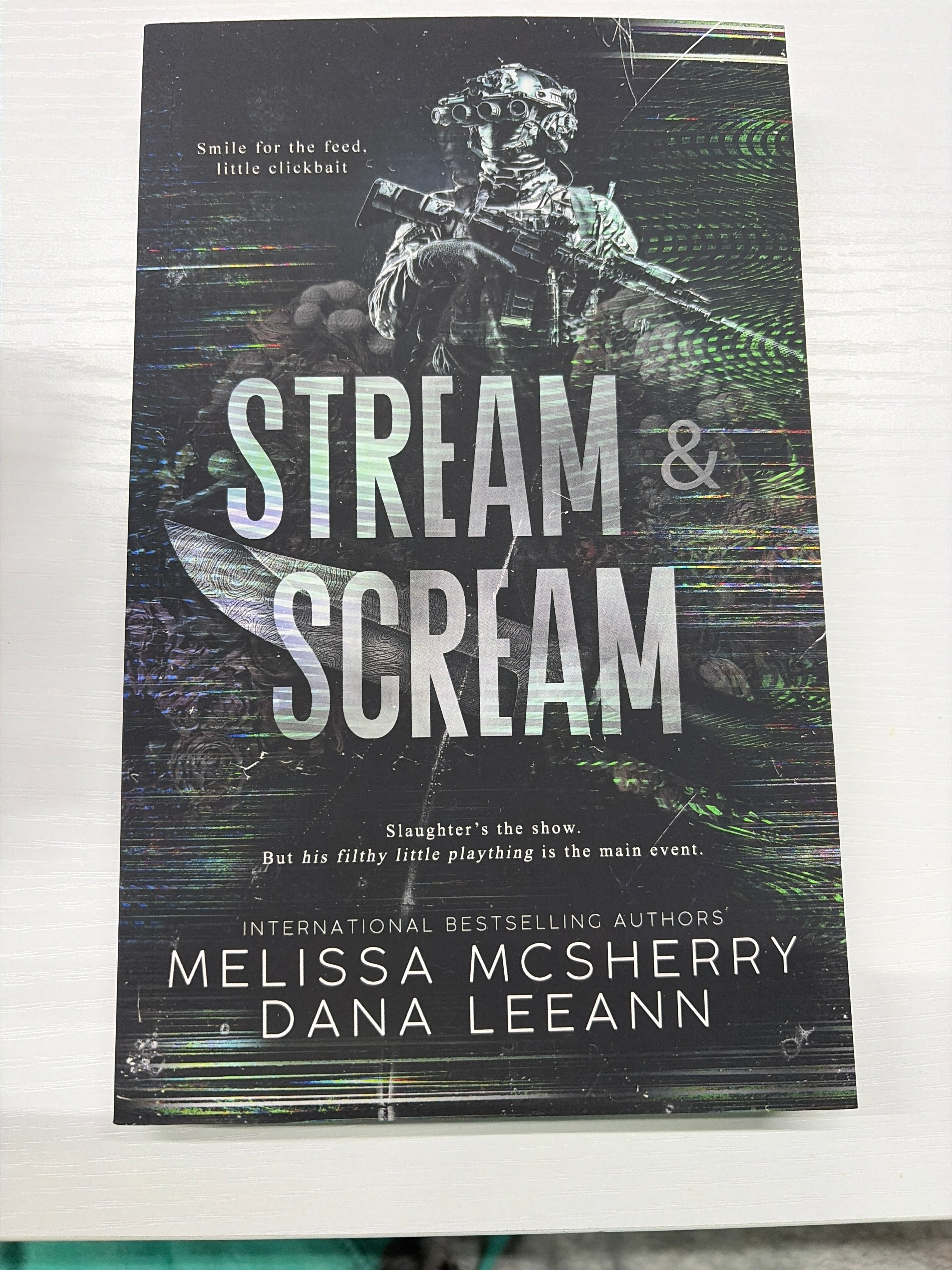 Stream & Scream