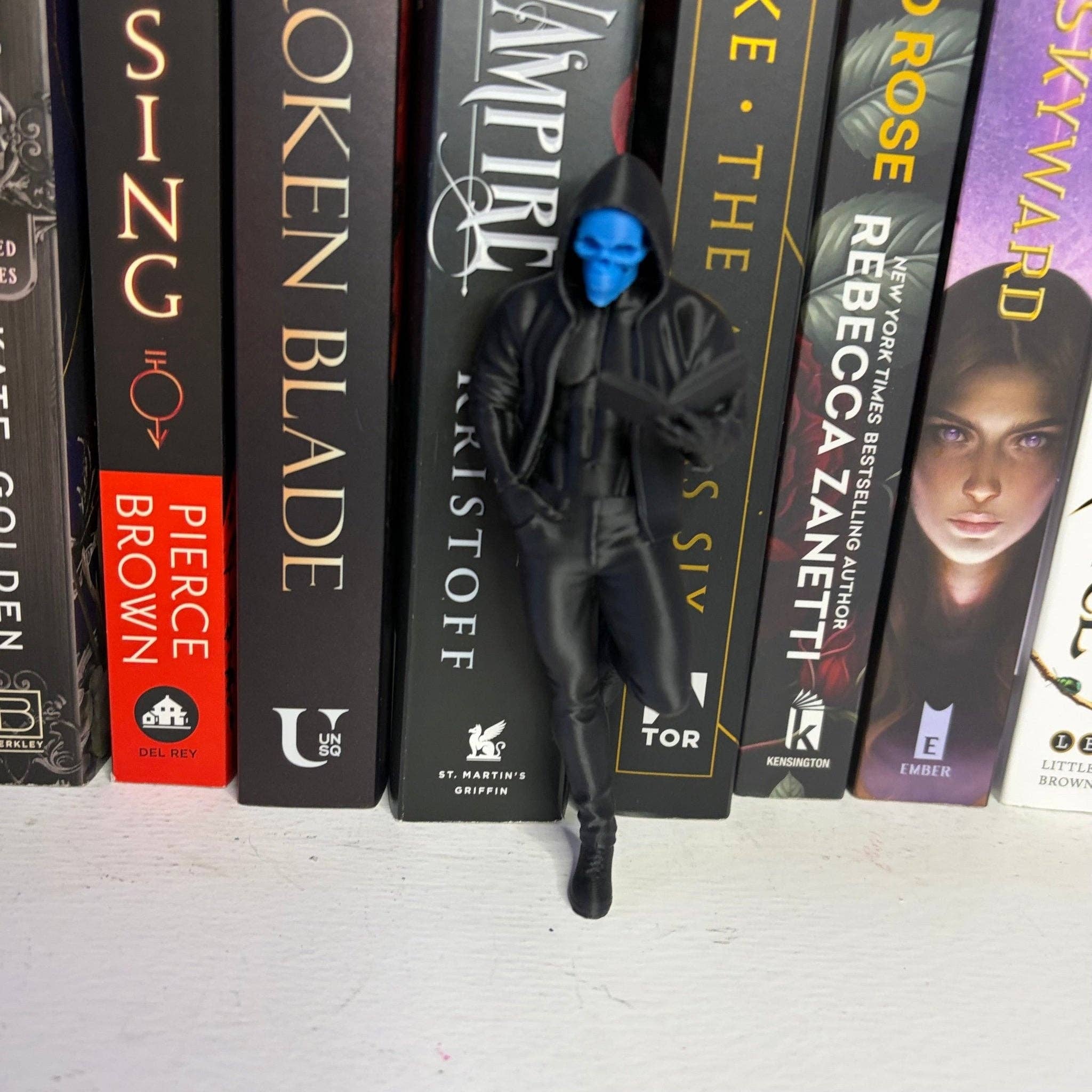 Dark Romance Reader Bookshelf Decor: Blue / Small 4.7 inch