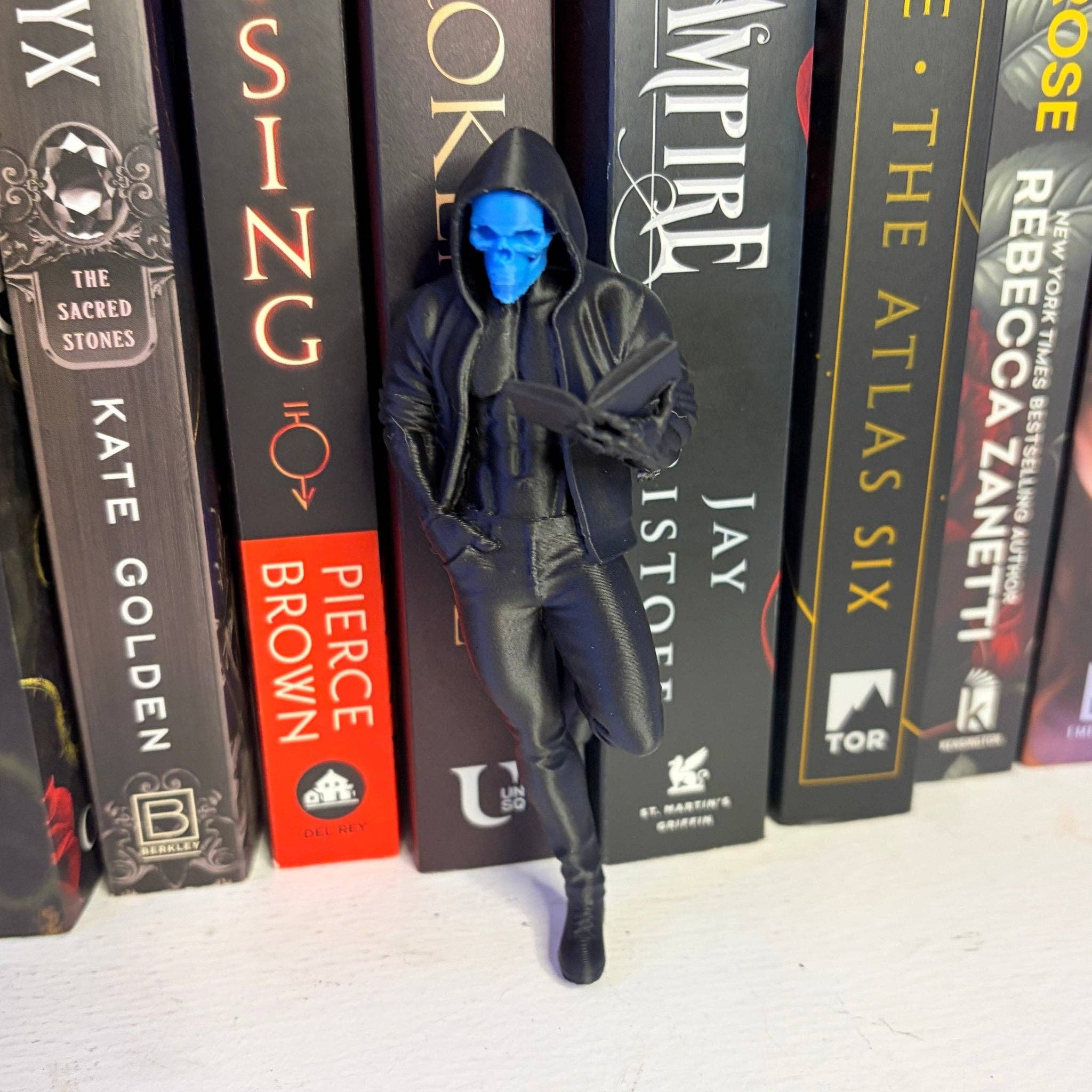 Dark Romance Reader Bookshelf Decor: Blue / Small 4.7 inch