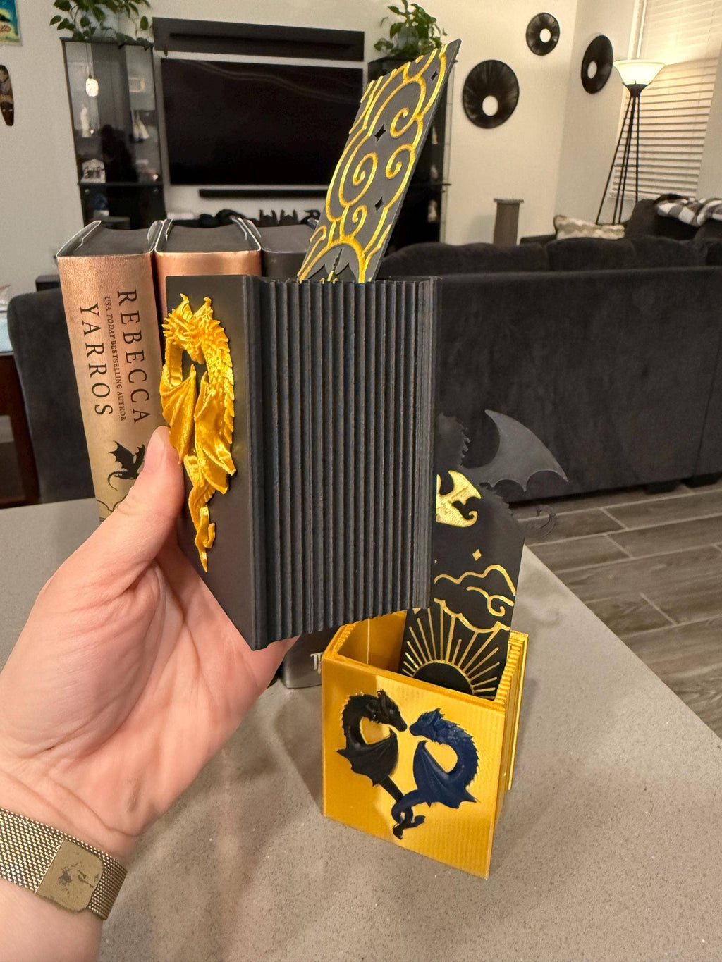Dragon Heart Bookmark Holder | Bookmarks | Fantasy |: Gold / Black