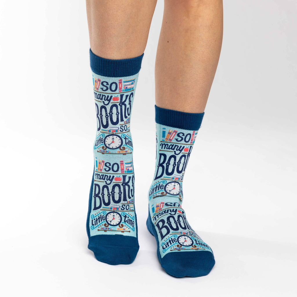 Women's So Many Book So Little Time Socks: Shoe Size 5-9