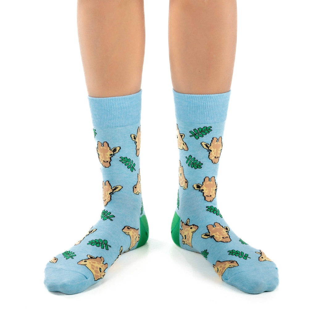 Women's Giraffe Heads Socks: Shoe Size 5-9